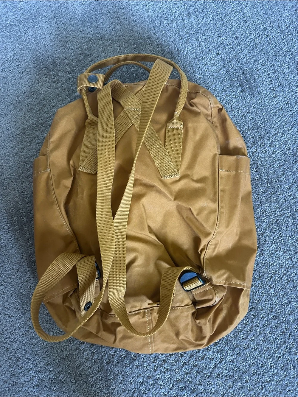 Kånken Men's Backpack in yellow